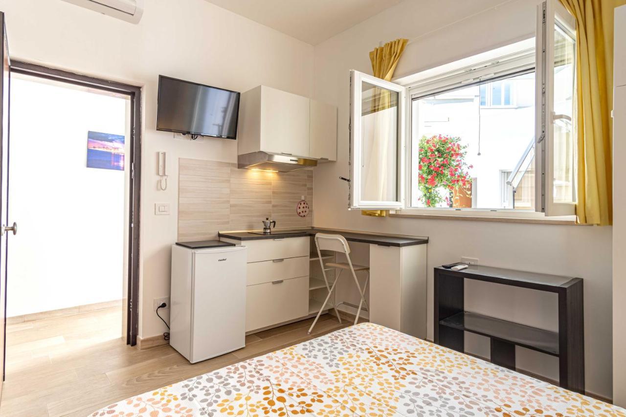 Seven Notes Guest House Bari Exterior foto