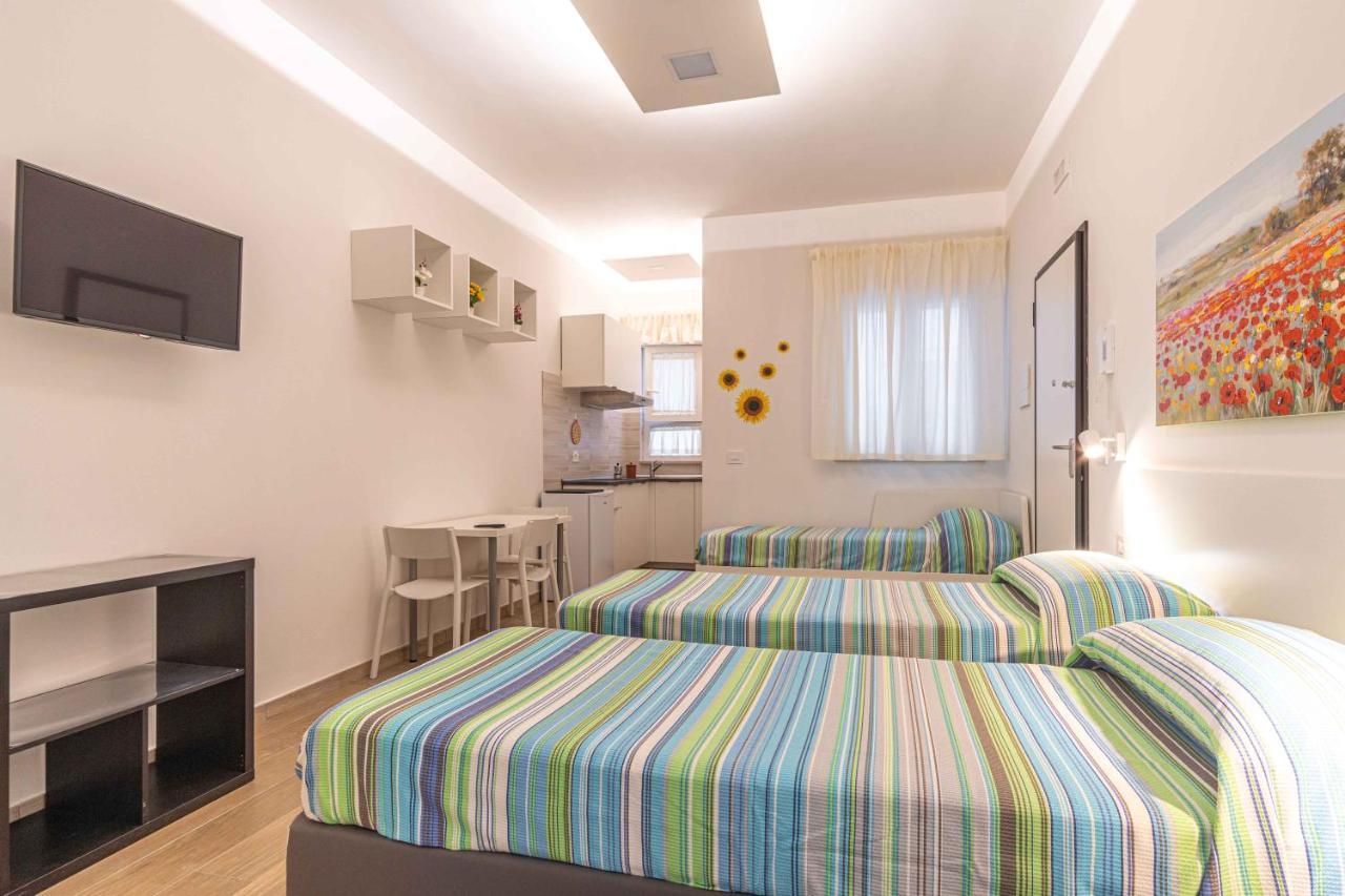 Seven Notes Guest House Bari Exterior foto