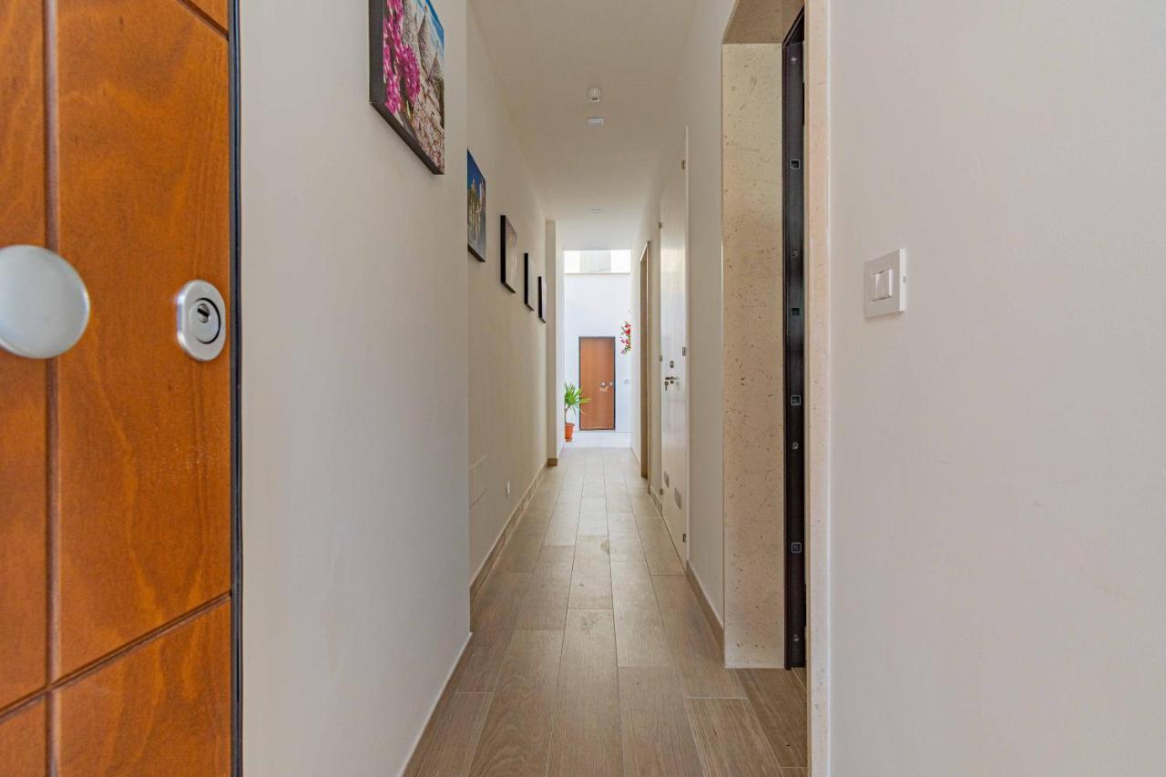 Seven Notes Guest House Bari Exterior foto