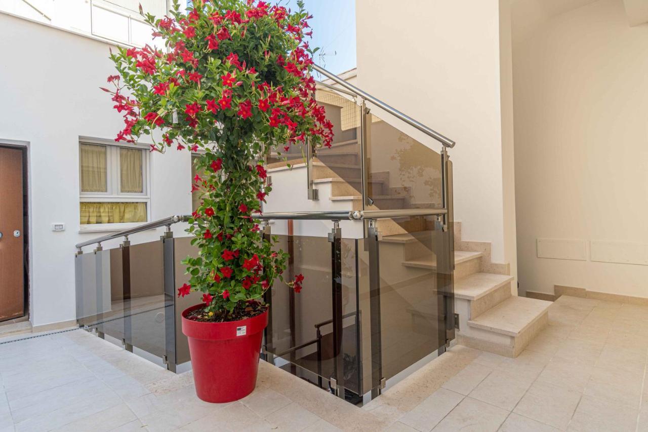 Seven Notes Guest House Bari Exterior foto